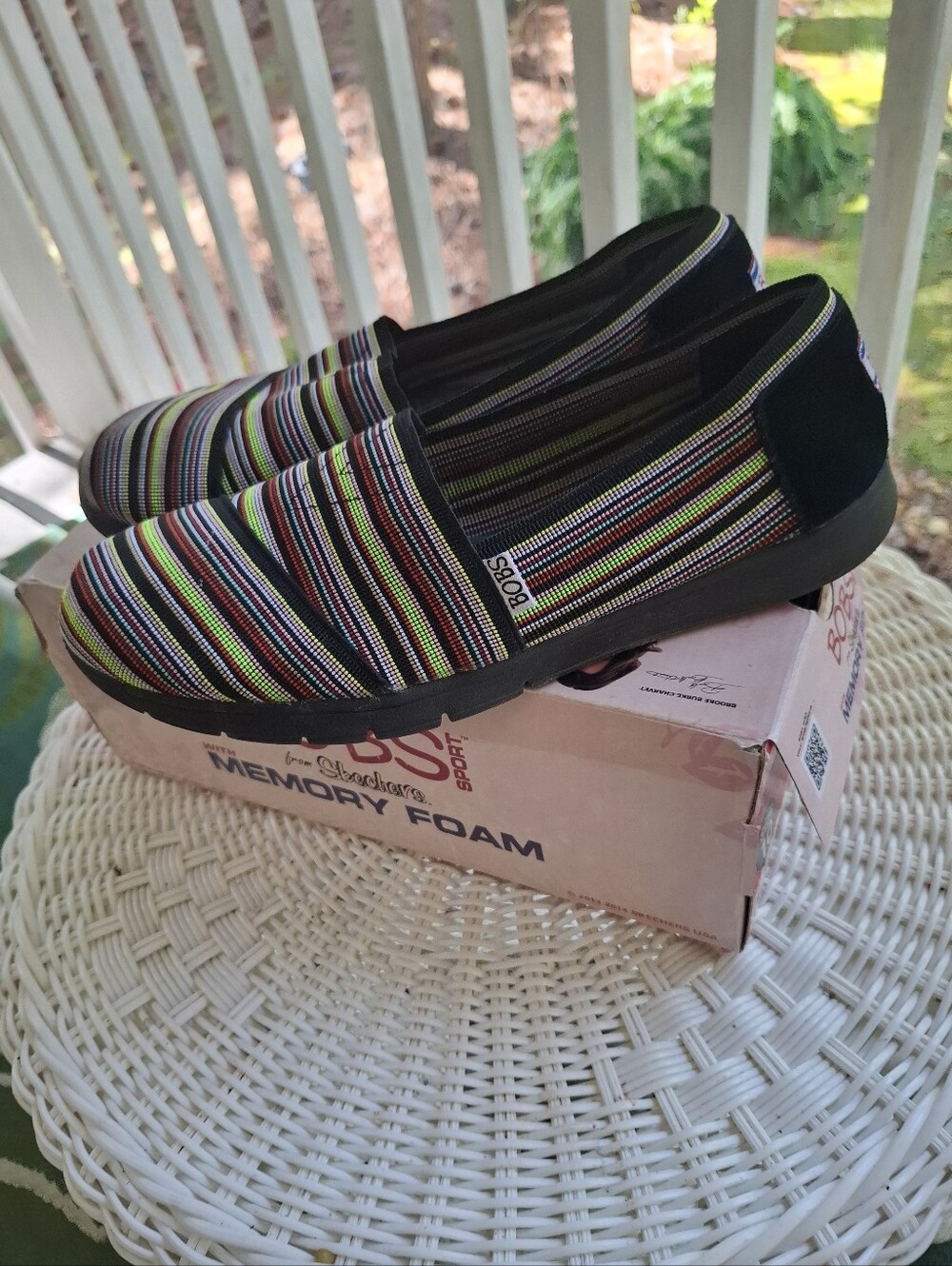 BOBS from Skechers Women's  Express Yourself Flat Bohemian Alpargata Size 10